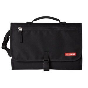 Skip Hop Pronto Signature Changing Station